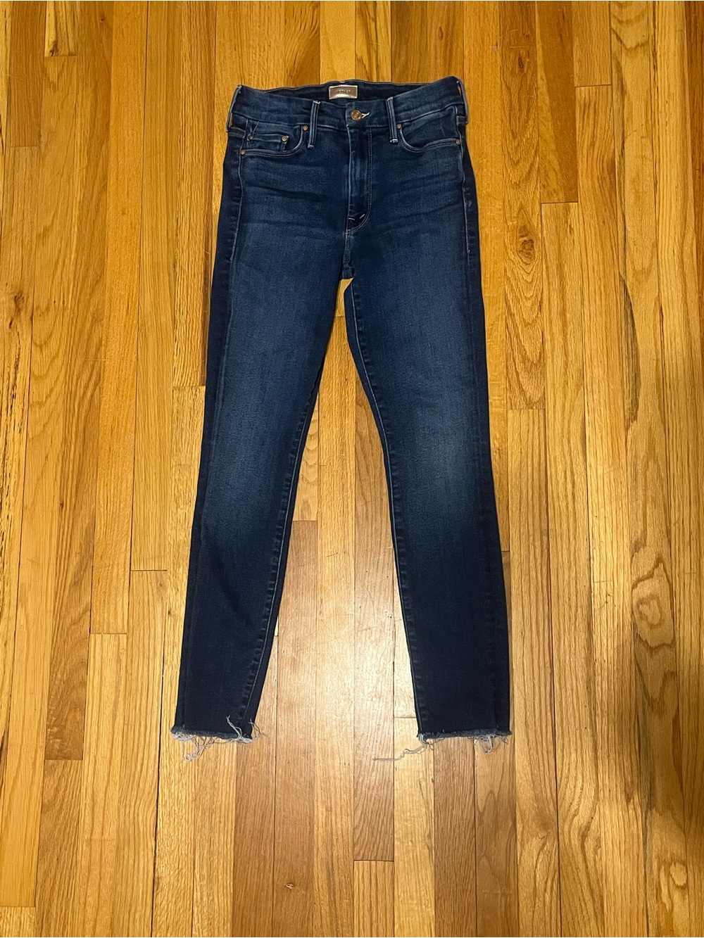 MOTHER Deep Indigo Skinny Jeans with Frayed Hem